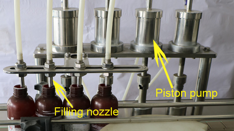 výroba 5 galón plniaceho stroja plniaci vosk plniaceho stroja sáčok na plnenie vodou zvárací stroj