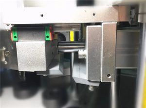 Ultrazvukové tesnenie kozmetické trubice plniace stroj